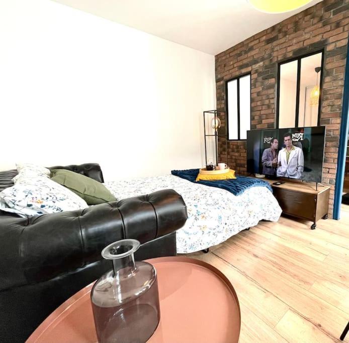 Le Charly - Magnifique Appartement Hypercentre Pau Εξωτερικό φωτογραφία